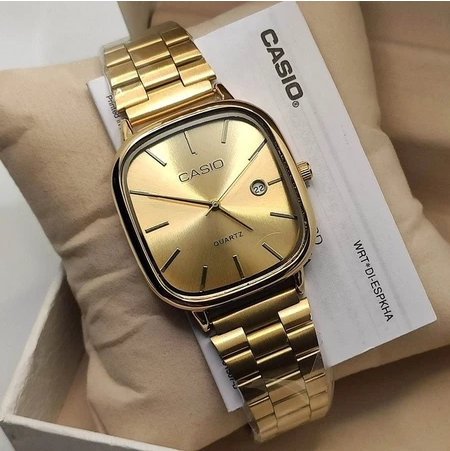 Casio Vintage Dourado